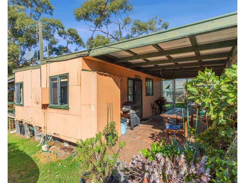 12 Sunrise Road, Mossy Point NSW 2537