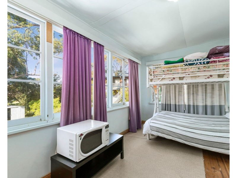 12 Sunrise Road, Mossy Point NSW 2537