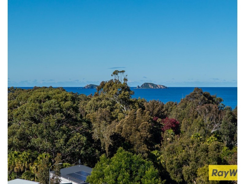 36 Mary Place, Long Beach NSW 2536