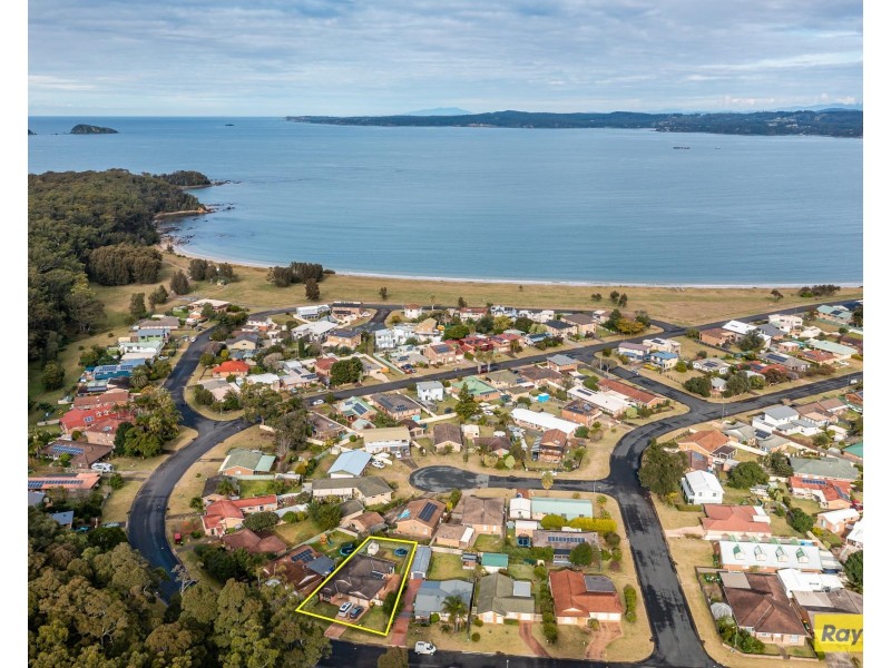 64 Maloneys Drive, Maloneys Beach NSW 2536
