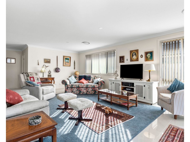 28 Red Hill Parade, Tomakin NSW 2537