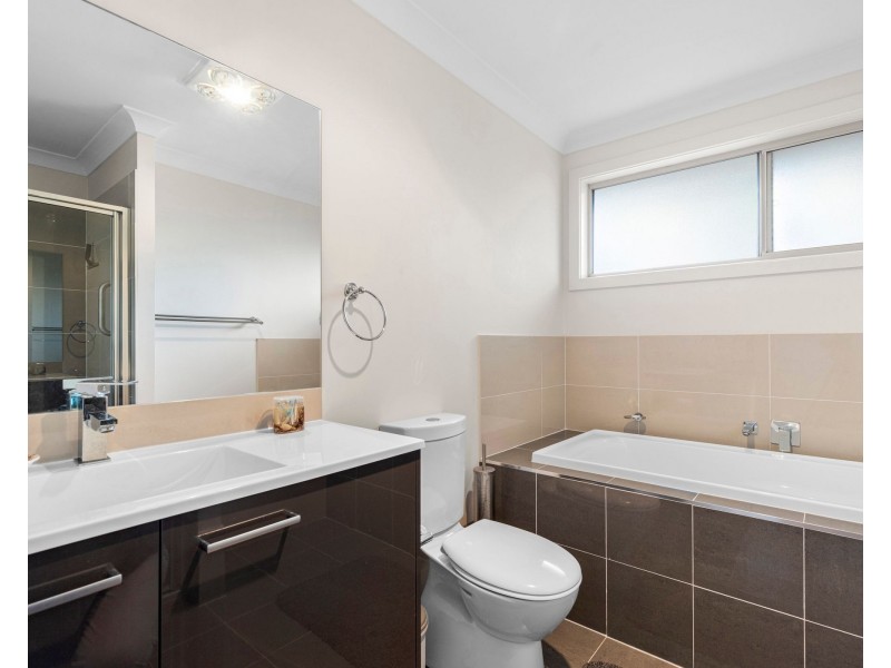 28 Red Hill Parade, Tomakin NSW 2537