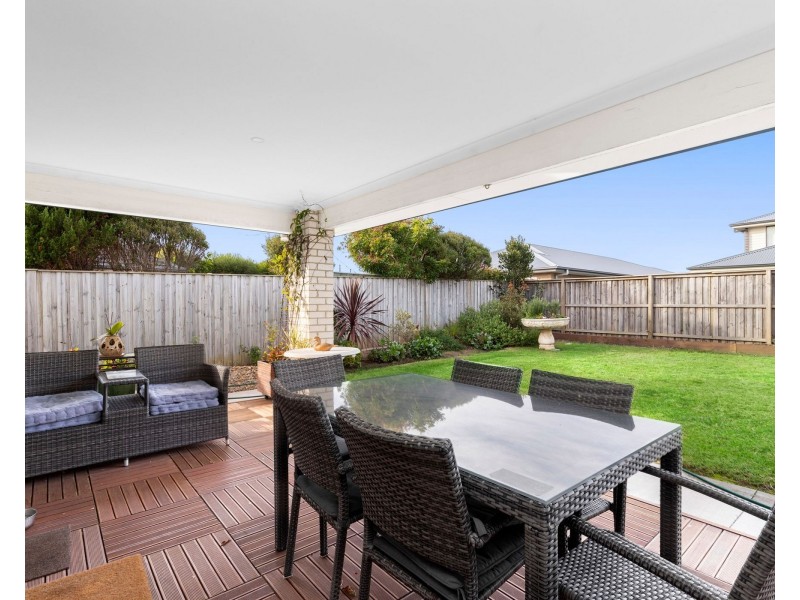 28 Red Hill Parade, Tomakin NSW 2537