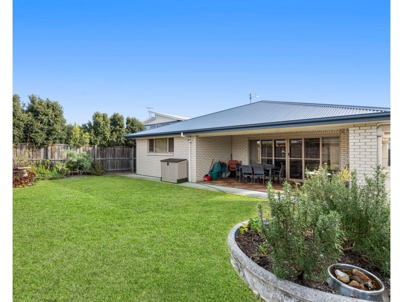28 Red Hill Parade, Tomakin NSW 2537
