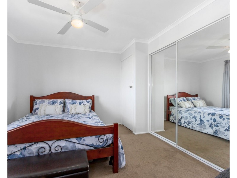 4 Forest Parade, Tomakin NSW 2537