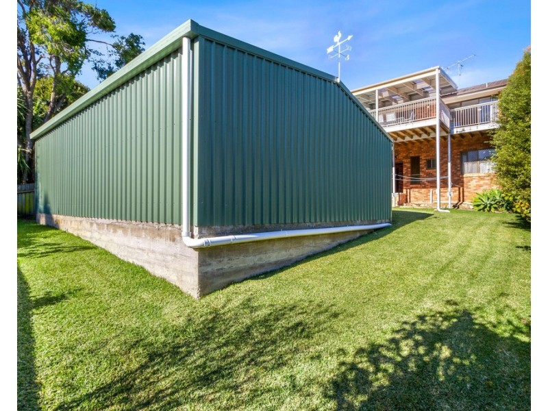 4 Forest Parade, Tomakin NSW 2537
