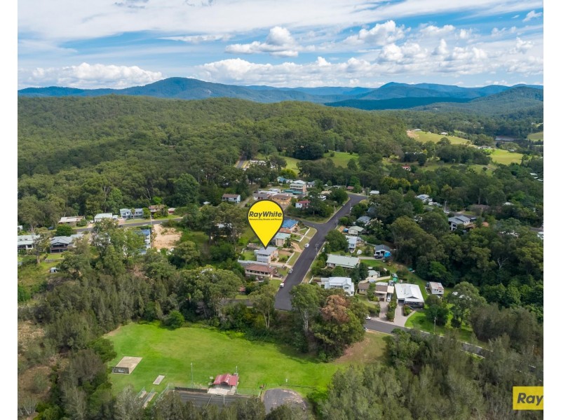 11 Currowan Street, Nelligen NSW 2536