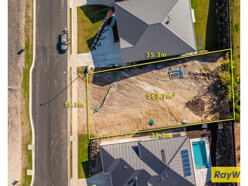 112 Freycinet Drive, Sunshine Bay NSW 2536