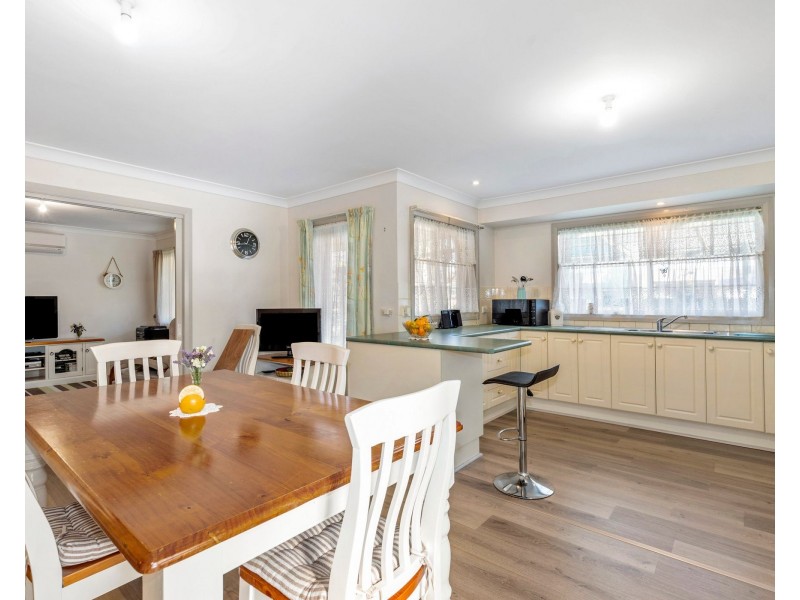 6 Boulder Place, Broulee NSW 2537