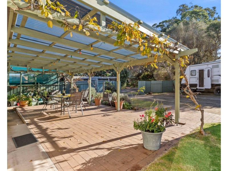 6 Boulder Place, Broulee NSW 2537