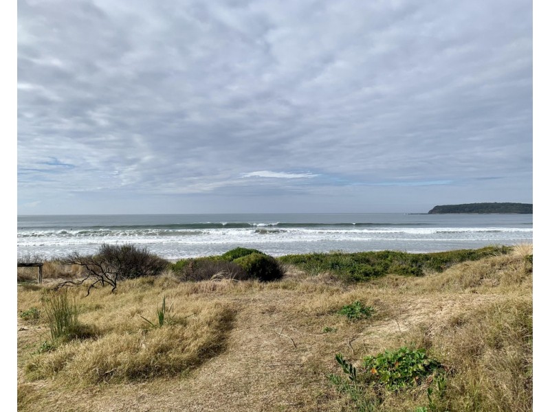 4 Train Street, Broulee NSW 2537