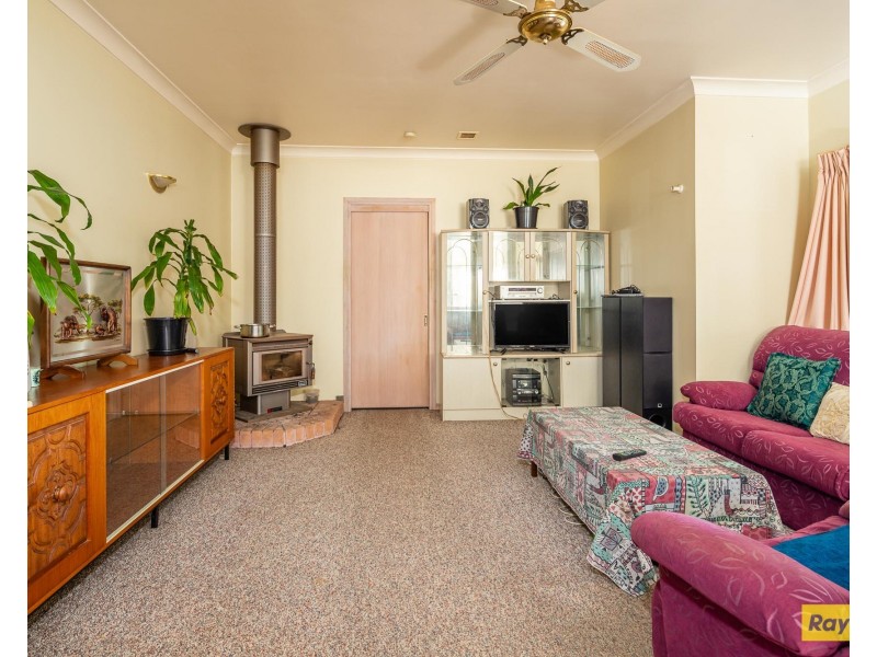 15 Hawdon Street, Moruya NSW 2537