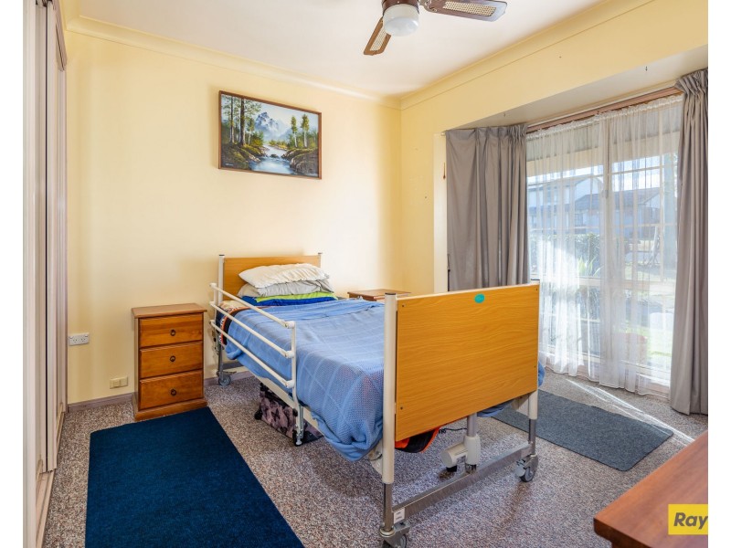 15 Hawdon Street, Moruya NSW 2537