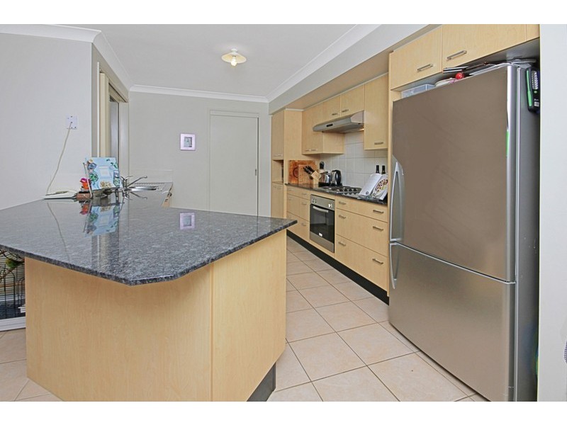 6 Dampier Place, Sunshine Bay NSW 2536