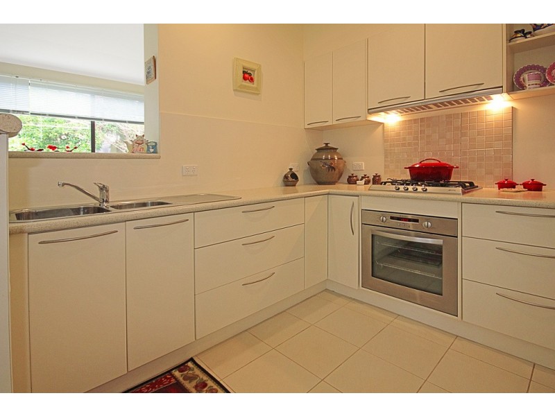 1 Vista Avenue, Catalina NSW 2536