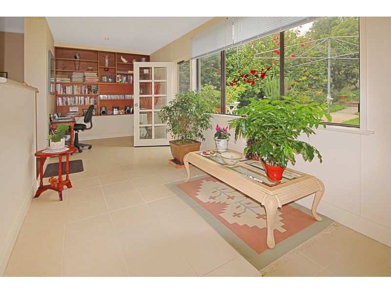 1 Vista Avenue, Catalina NSW 2536