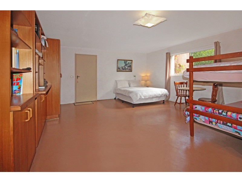 8 Nicholas Grove, Rosedale NSW 2536