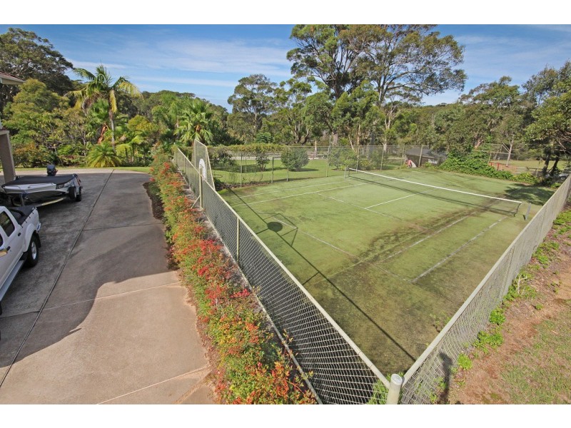 8 Nicholas Grove, Rosedale NSW 2536