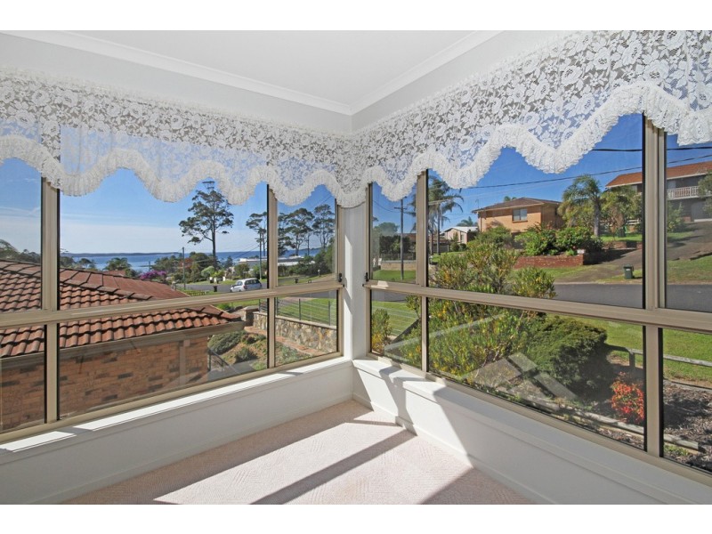 31 Ocean Avenue, Surf Beach NSW 2536