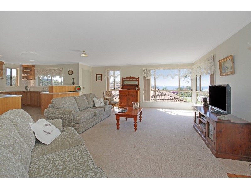 31 Ocean Avenue, Surf Beach NSW 2536