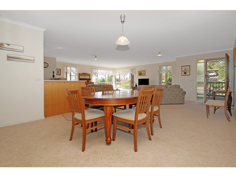 31 Ocean Avenue, Surf Beach NSW 2536