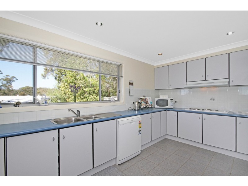 15 Yarrabee Drive, Catalina NSW 2536