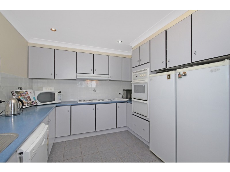 15 Yarrabee Drive, Catalina NSW 2536