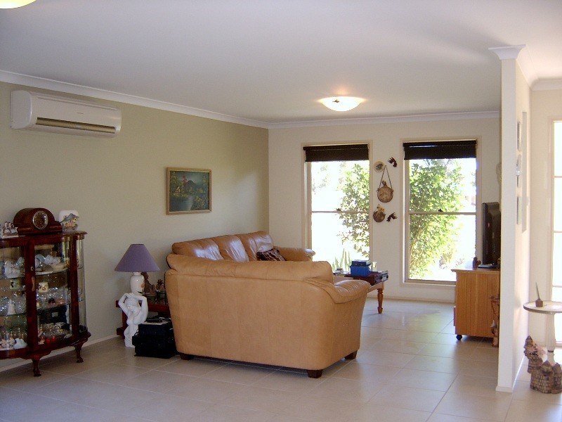7 Conrad Drive, Bergalia NSW 2537
