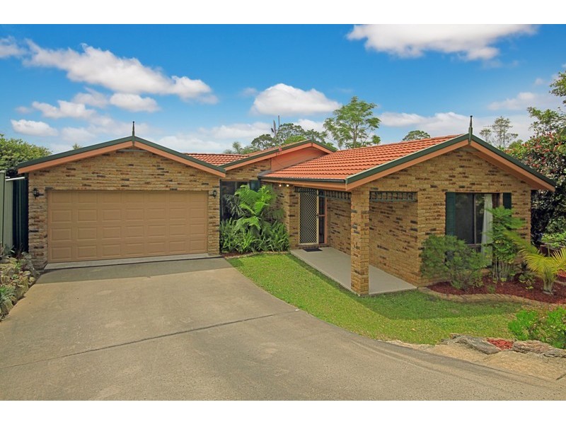 4 Blaxland Court, Sunshine Bay NSW 2536