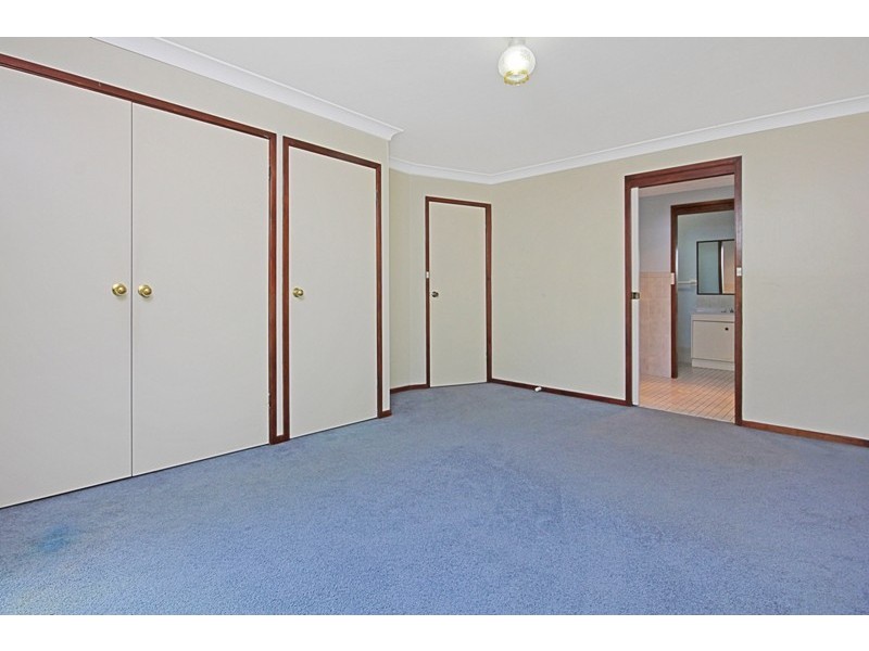 4 Blaxland Court, Sunshine Bay NSW 2536