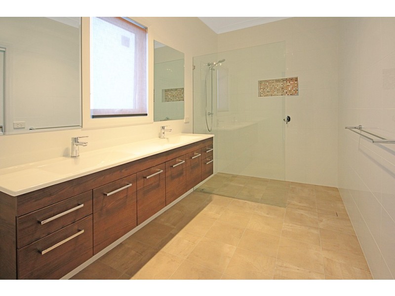 58 Berrima Parade, Surfside NSW 2536