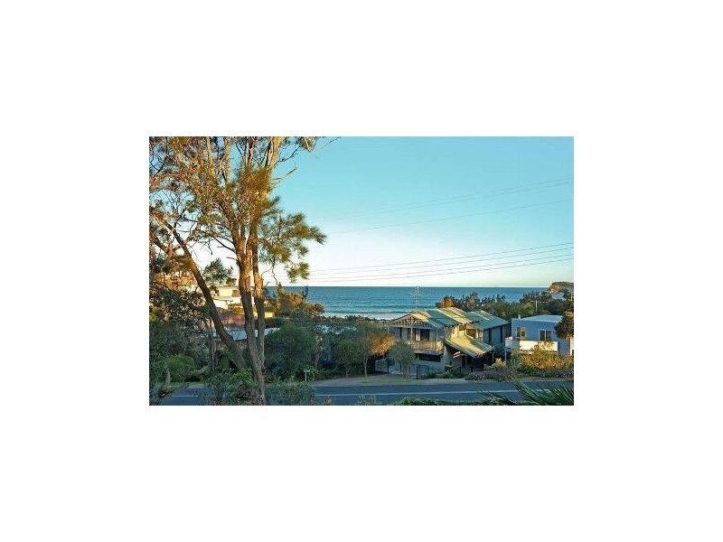 16 Tallawang Avenue, Malua Bay NSW 2536
