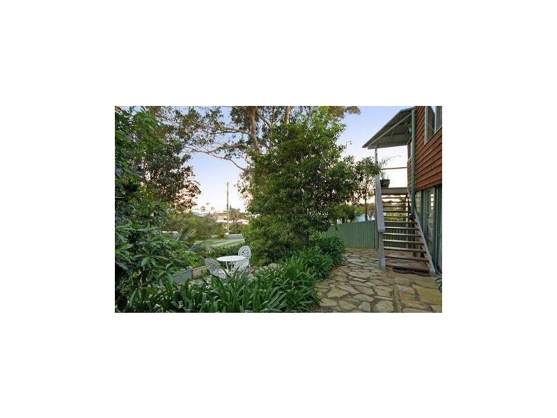 16 Tallawang Avenue, Malua Bay NSW 2536