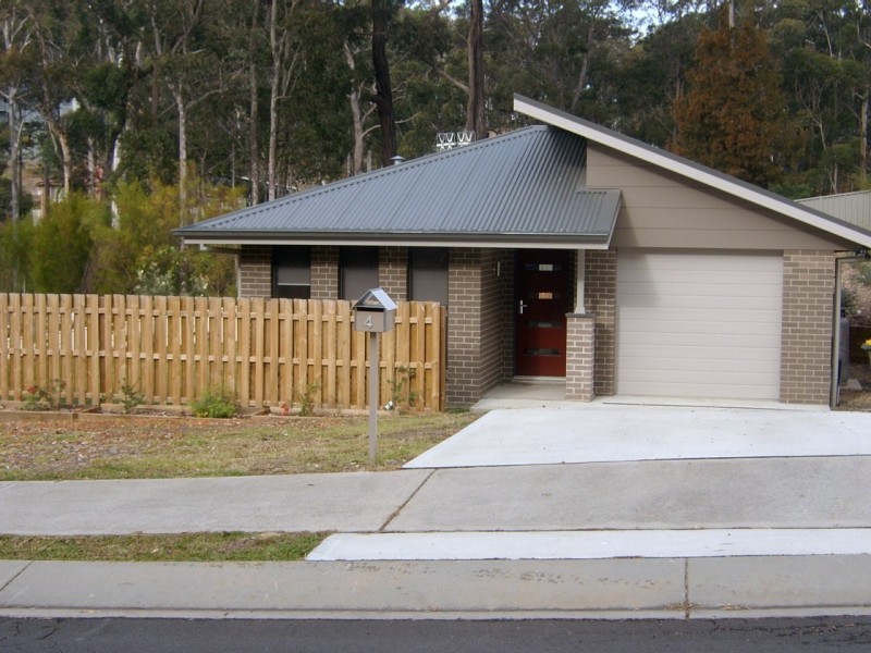 4 Bowerbird Place, Malua Bay NSW 2536