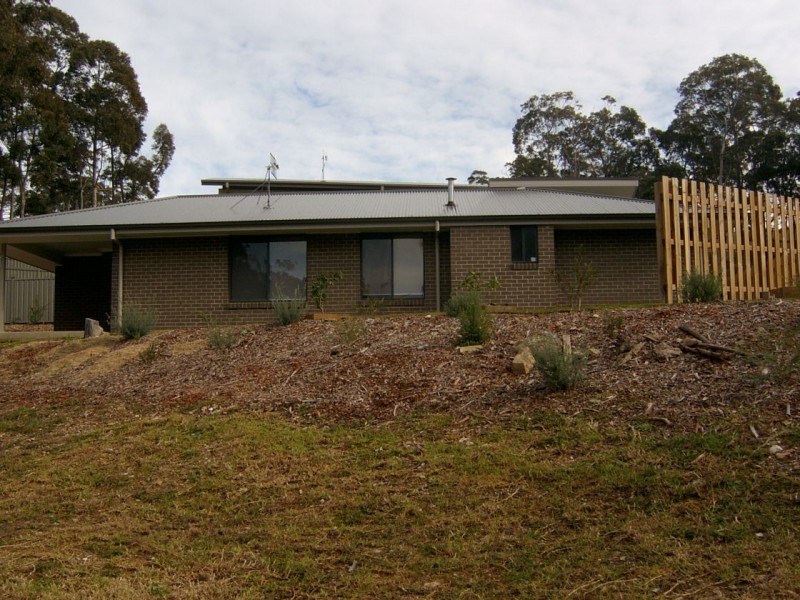 4 Bowerbird Place, Malua Bay NSW 2536