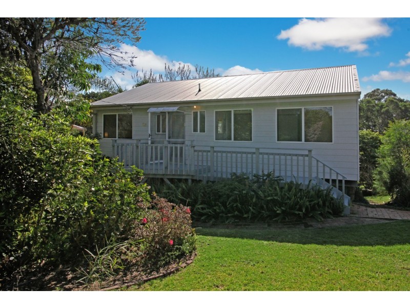 18 Pyang Avenue, Malua Bay NSW 2536