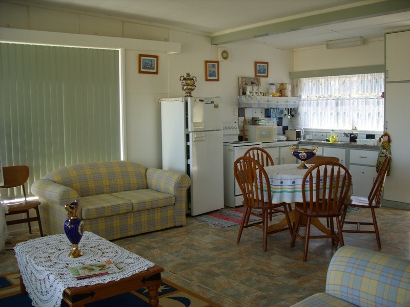 4 Fauna Avenue, Long Beach NSW 2536