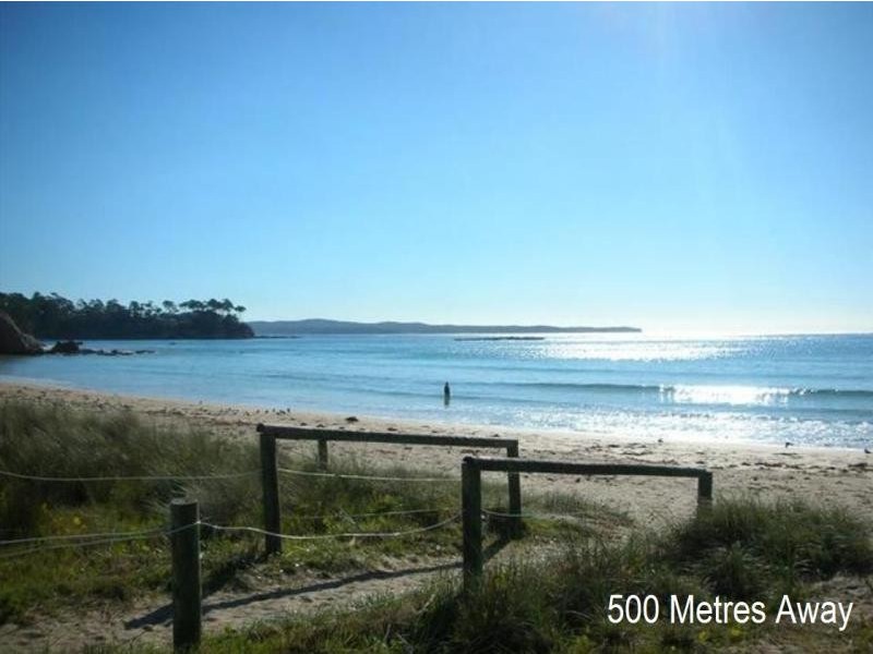 21 Hilltop Crescent, Surf Beach NSW 2536