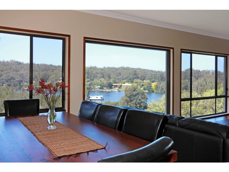 18 Nelligen Place, Nelligen NSW 2536