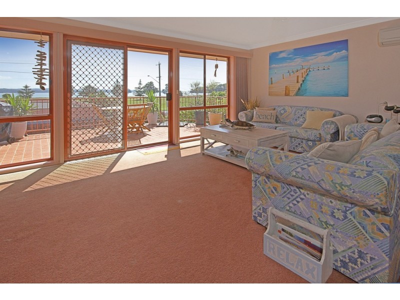 4/212 Beach Road, Batehaven NSW 2536