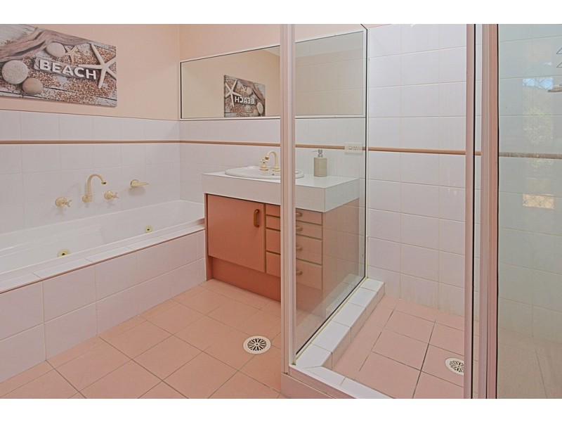 4/212 Beach Road, Batehaven NSW 2536