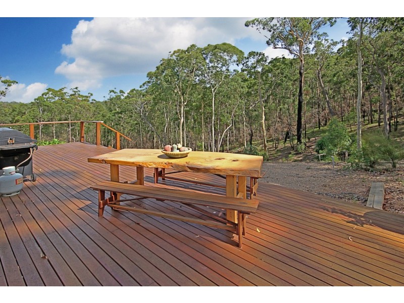 96 Cors Parade, North Batemans Bay NSW 2536