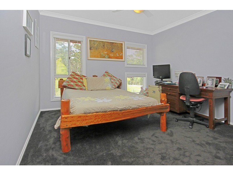 96 Cors Parade, North Batemans Bay NSW 2536