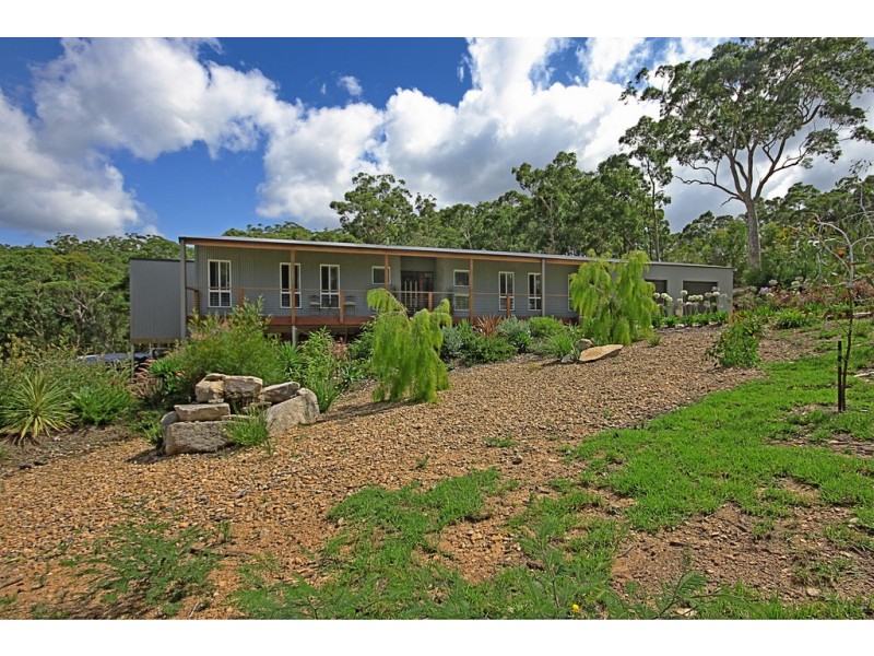 96 Cors Parade, North Batemans Bay NSW 2536