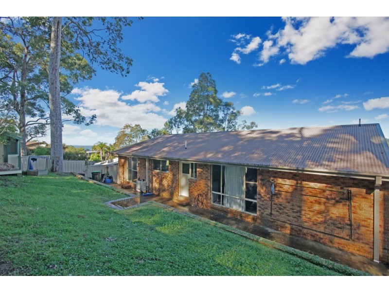 12 Berry Place, Surf Beach NSW 2536