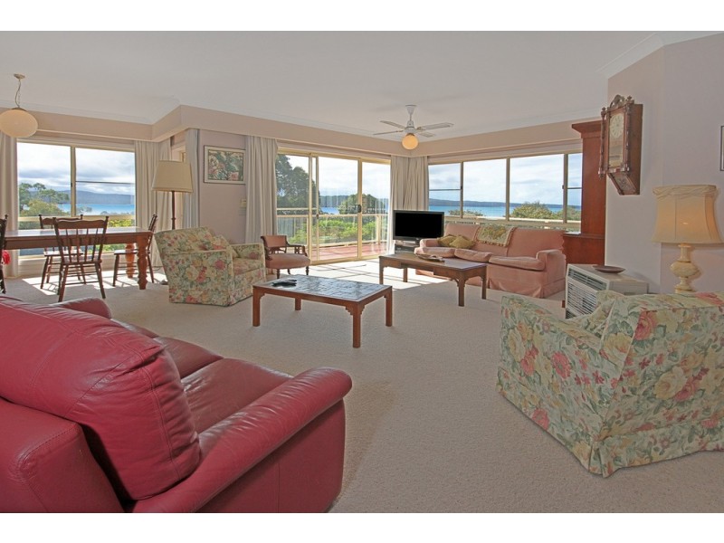 31 Ridge Street, Catalina NSW 2536