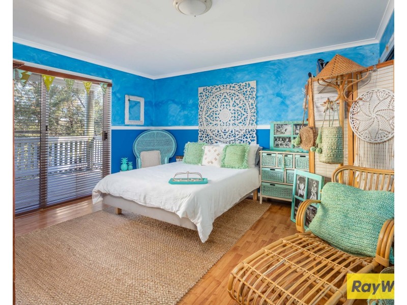 16 Burri Palm Way, Surfside NSW 2536