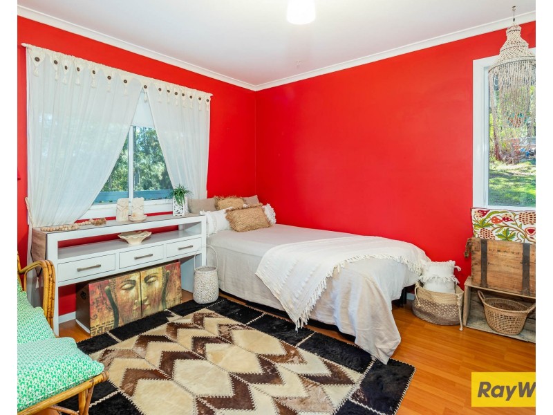 16 Burri Palm Way, Surfside NSW 2536