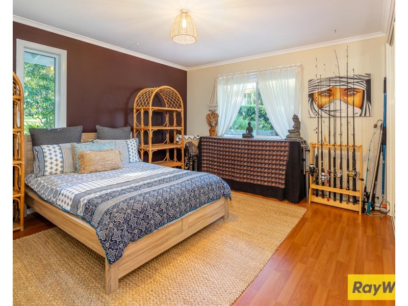 16 Burri Palm Way, Surfside NSW 2536