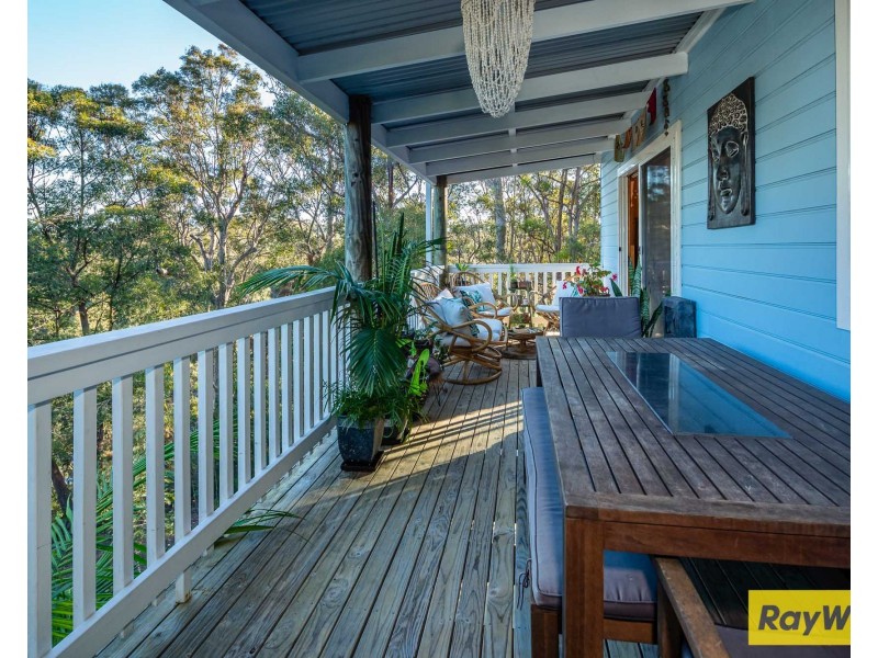 16 Burri Palm Way, Surfside NSW 2536